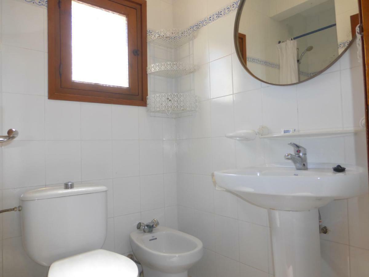 Rentalmar El Capitan L'Hospitalet de l'Infant Exterior foto